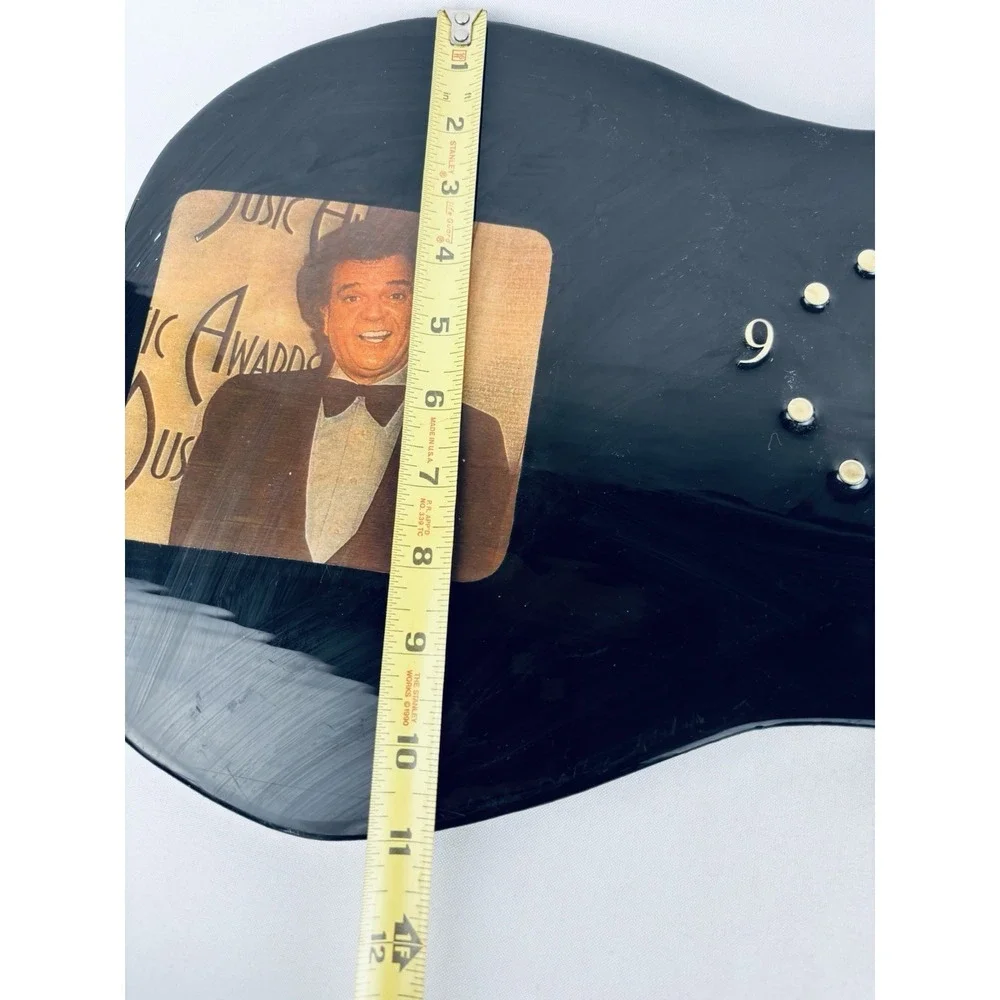 Vintage Conway Twitty Wood Guitar Shaped Wall DO-Be Clock - Works! Retro Country